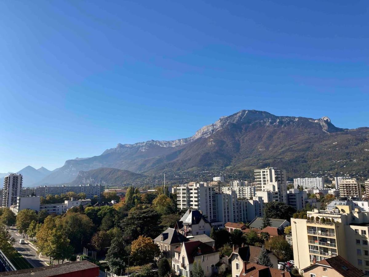 2 Terrasses Vue A 360 Sur Les Montagnes Appartement Grenoble Buitenkant foto